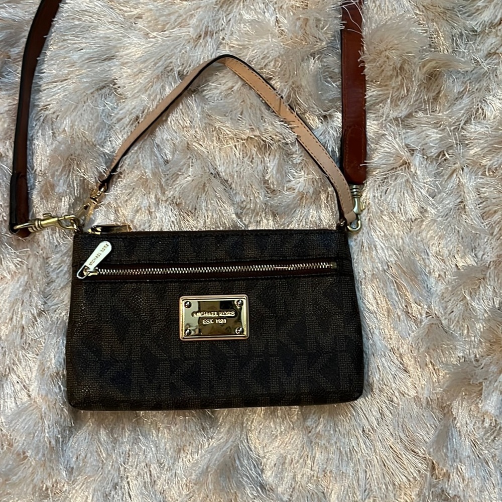 Michael kors purse